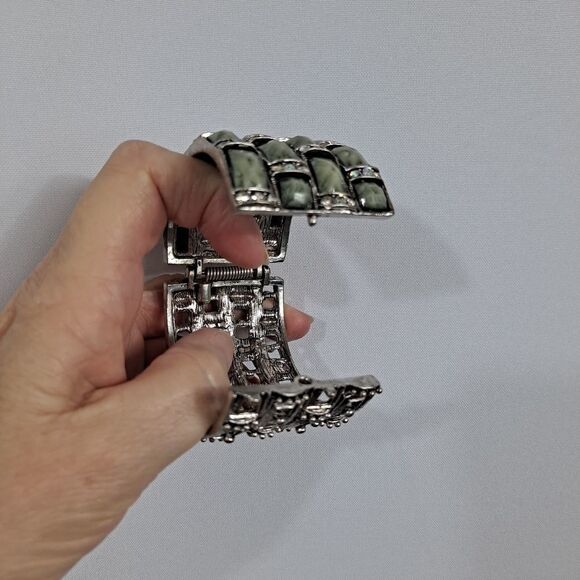 Wide bangle bracelet  - Picture 5 of 7